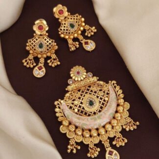 antique pendal set