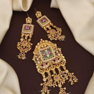 antique pendal set